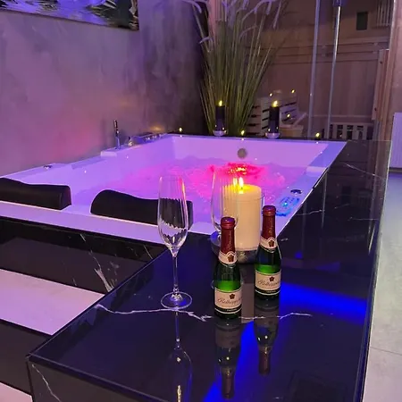 Ferienwohnung Spa Delluxe Mülheim an der Ruhr Zewnętrze zdjęcie